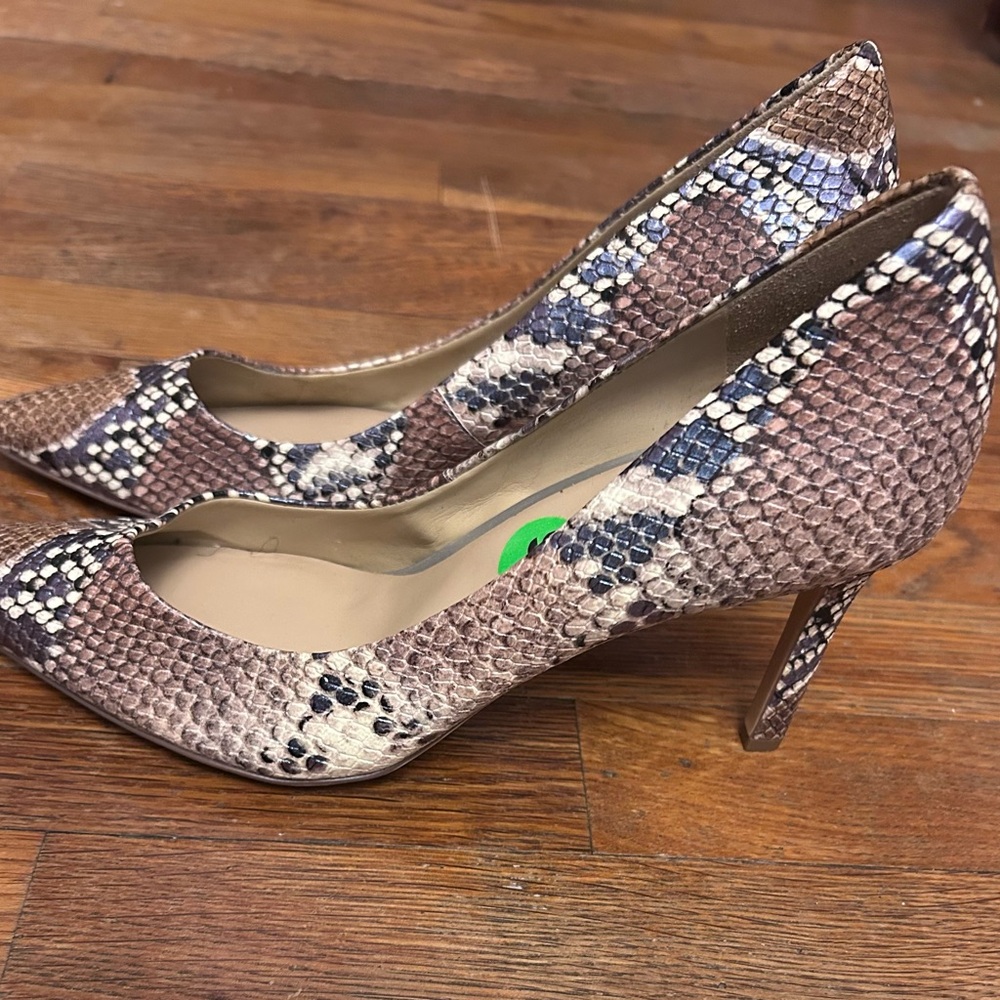 Naturalizer Brown Snakeskin Heels - Picture 10 of 10